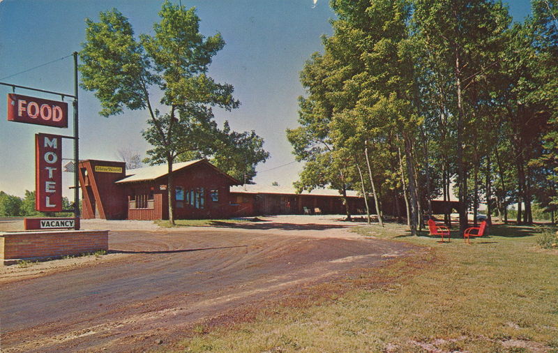Glen-Wood Motel - Vintage Postcard